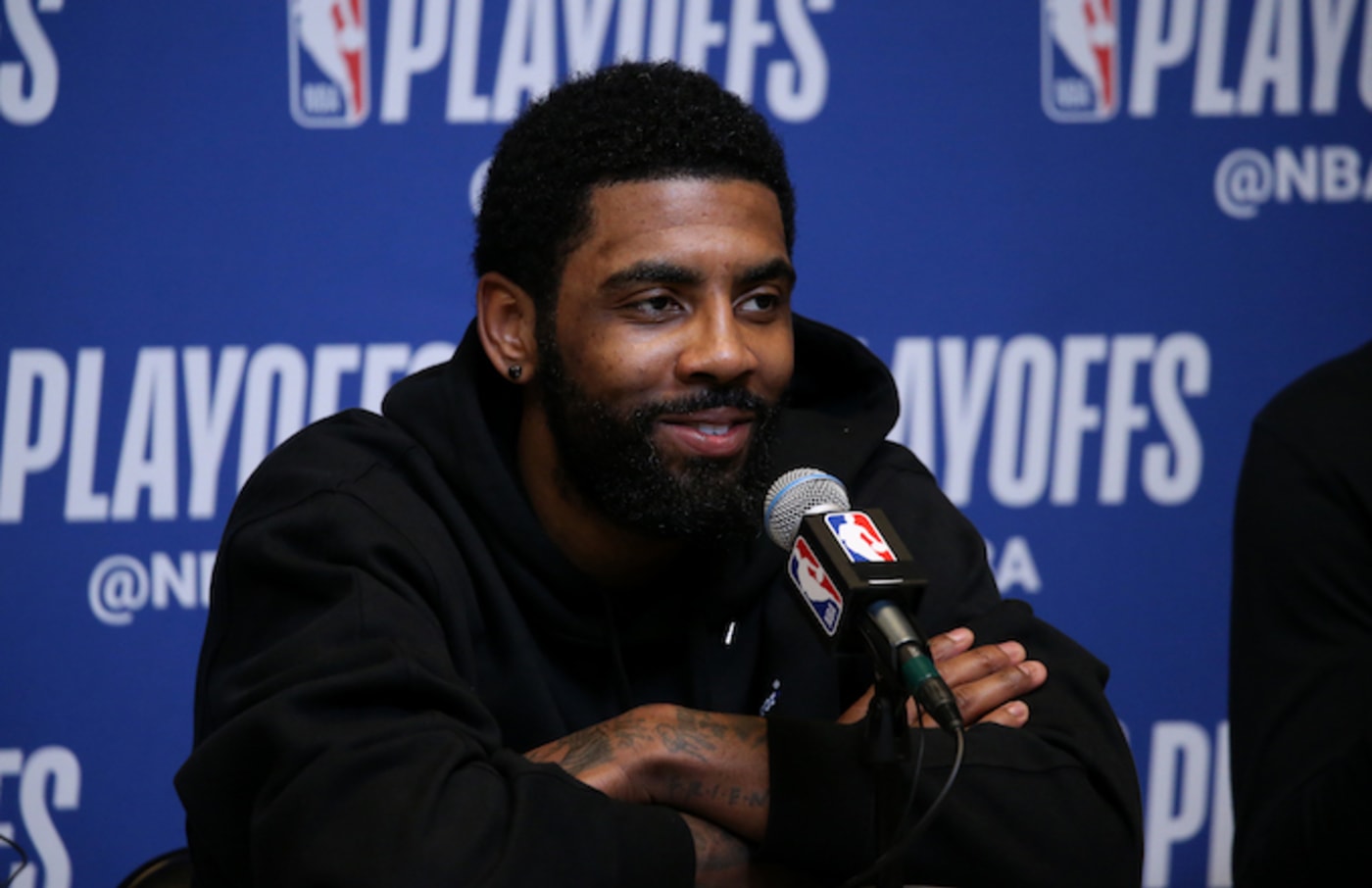 Kyrie Irving Reportedly ‘Prepared to Sign’ With Brooklyn Nets Complex