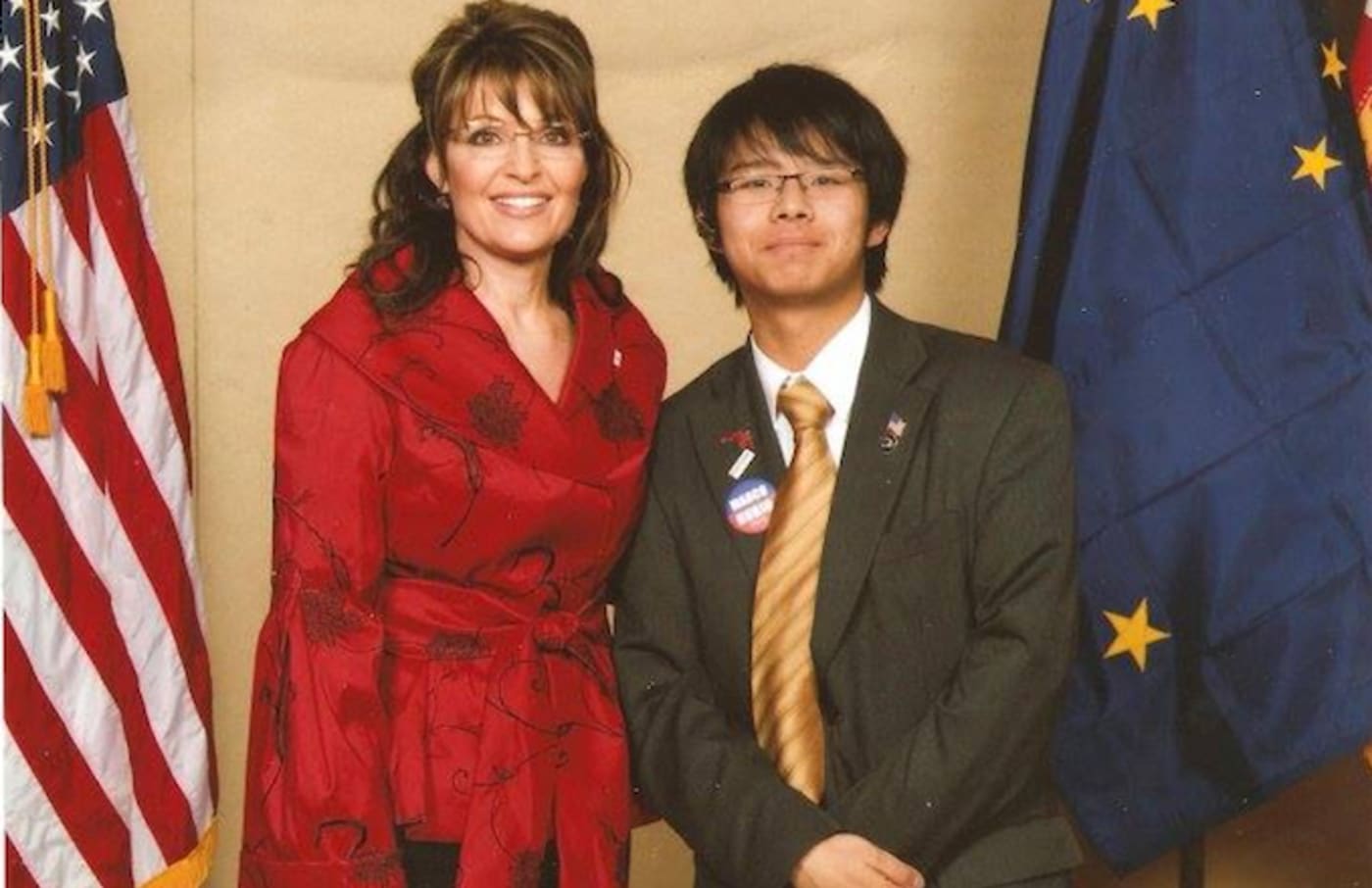 Harry Tsang with Sarah Palin. Image via Harry Tsang