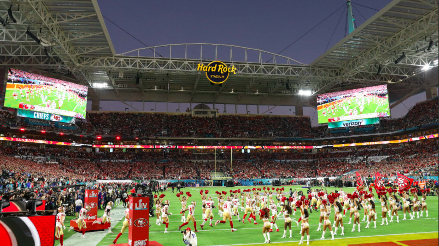 The San Francisco 49ers take the field prior to Super Bowl LIV