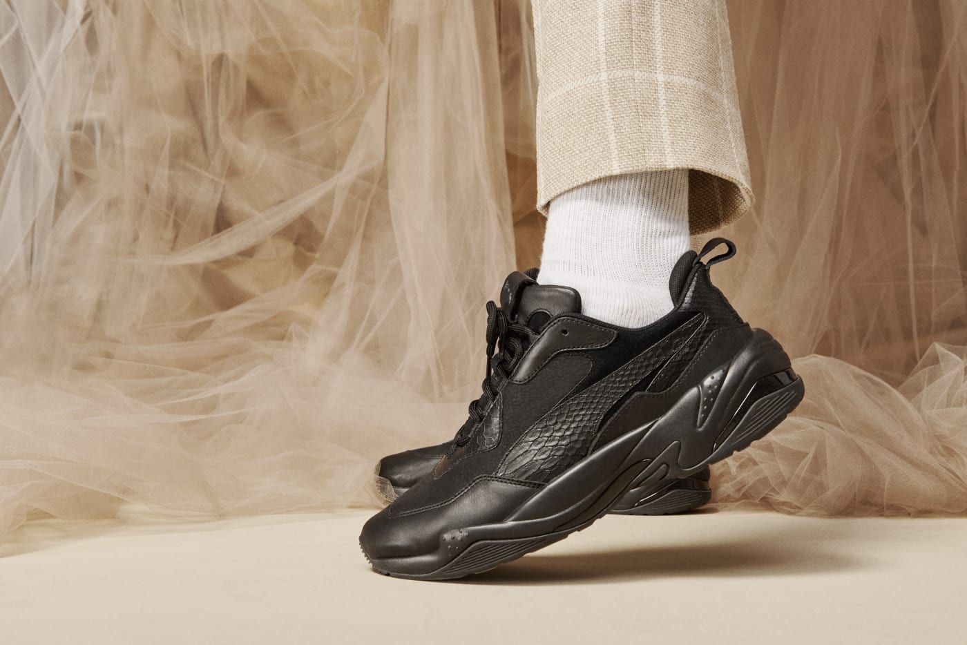 The PUMA Thunder Desert Is Dropping Monochrome Complex