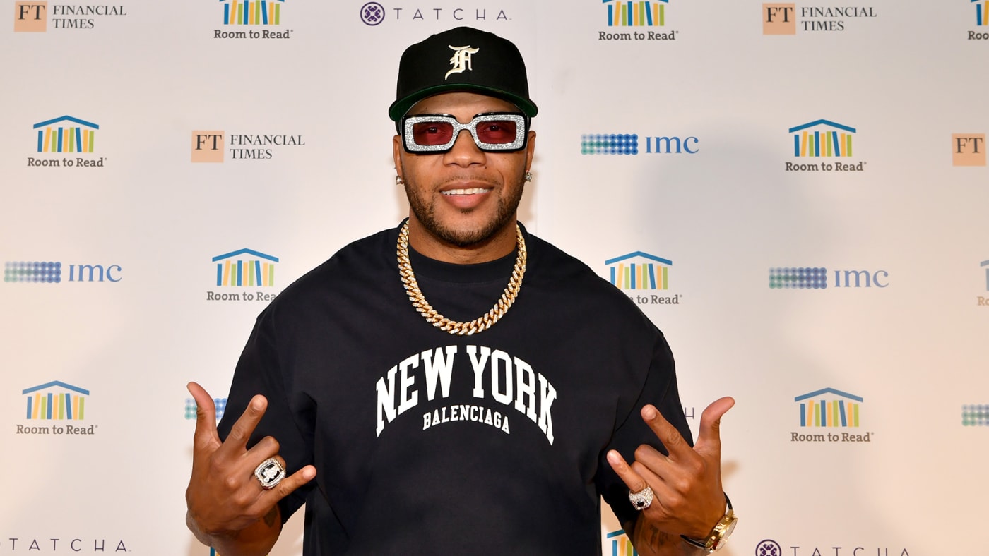 Flo Rida attends the Room to Read 2022 New York Gala at The Rainbow Room on May 12, 2022 in New York City