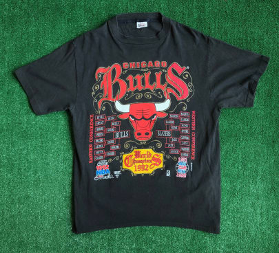 Vintage bulls shirts