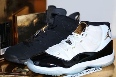 black and gold jordan pack