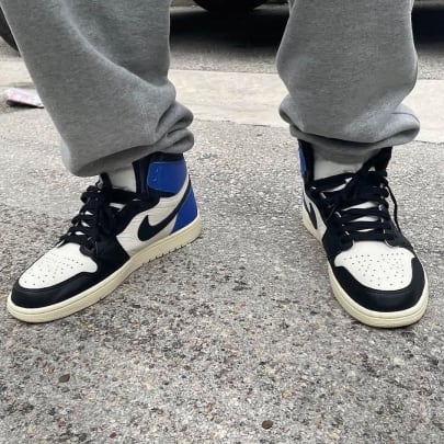 Travis Scott x Fragment x Air Jordan 1