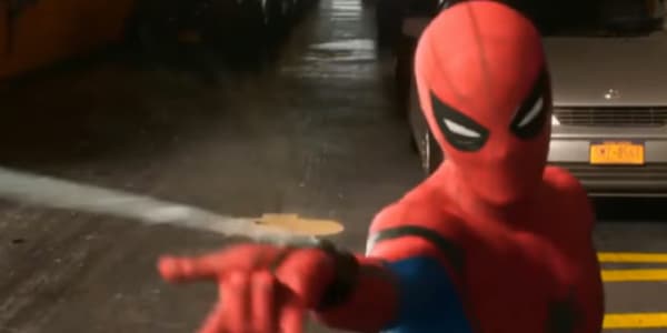 Watch the First Four Minutes of 'Spider Man Homecoming' in ...