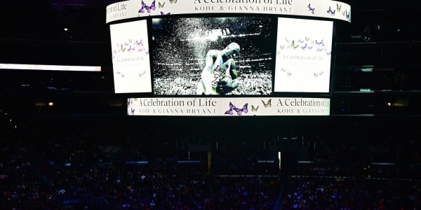 Kobe Bryant Memorial Items Are Being Pulled From eBay for ...