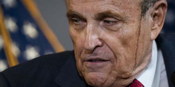 Rudy Giuliani's Hair Dye Running During Press Conference ...