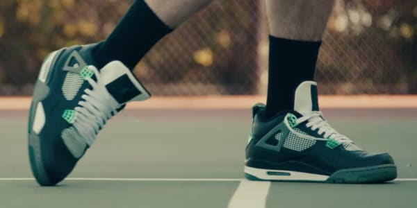 Jordan 4 'Oregons': Trashed and Scuffed 