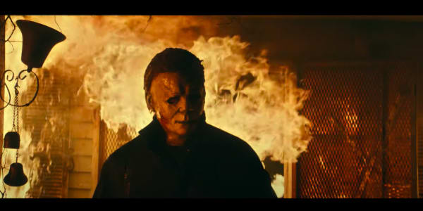 Watch Michael Myers in the New Trailer for ‘Halloween Kills’ Complex