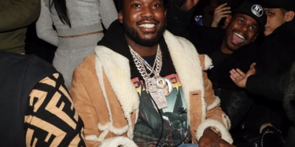 Meek Mill Goes In Over Drakes “back To Back” In Funk Flex Freestyle Complex 