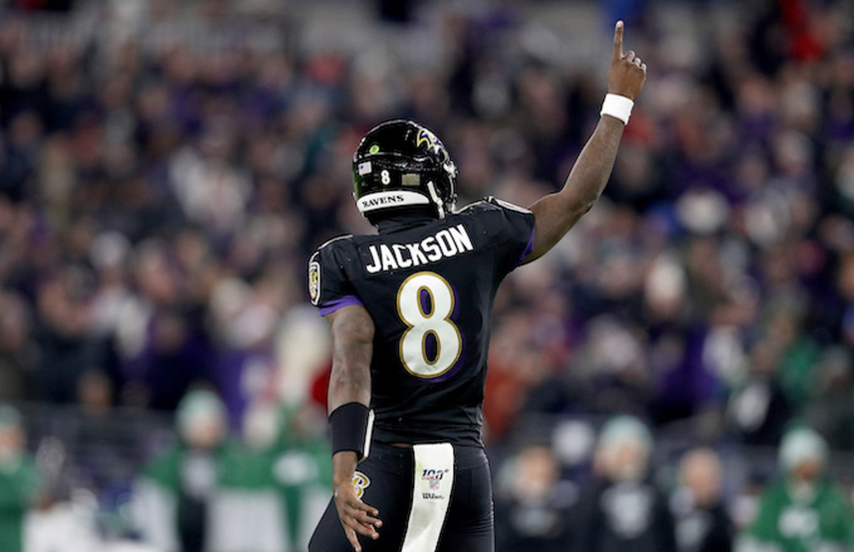 Michael Vick Congratulates Lamar Jackson on Breaking His Rushing Yards