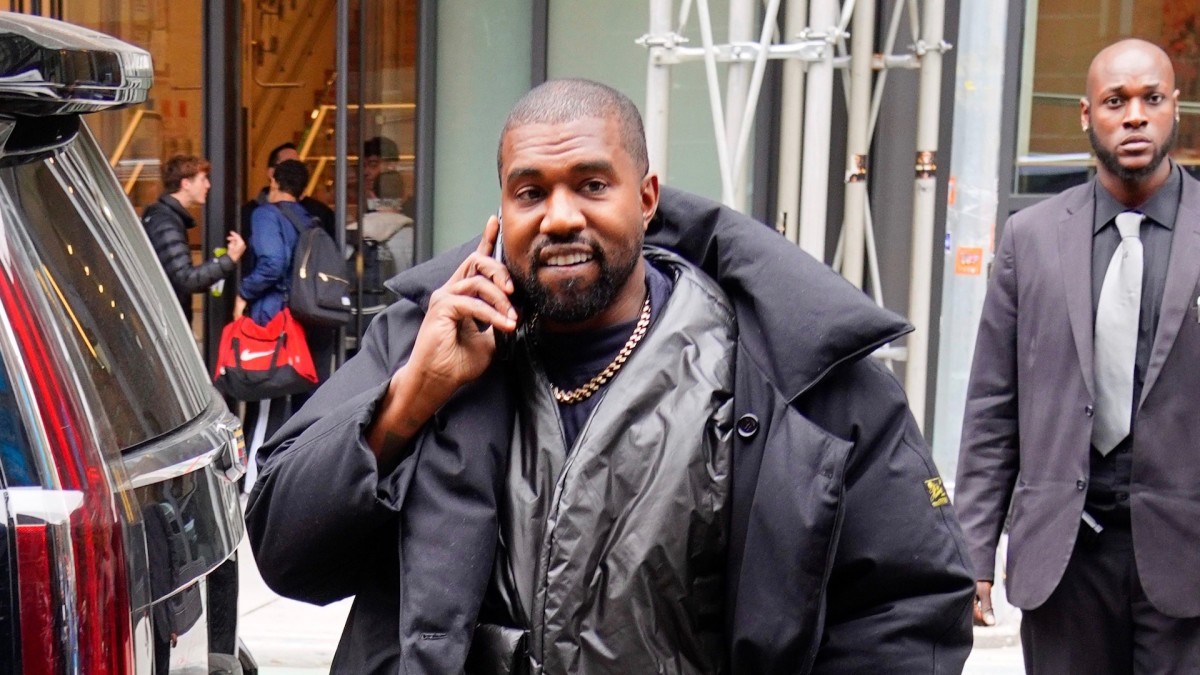 Kanye West Asks Fans to Help Him Get on South Carolina Ballot Complex