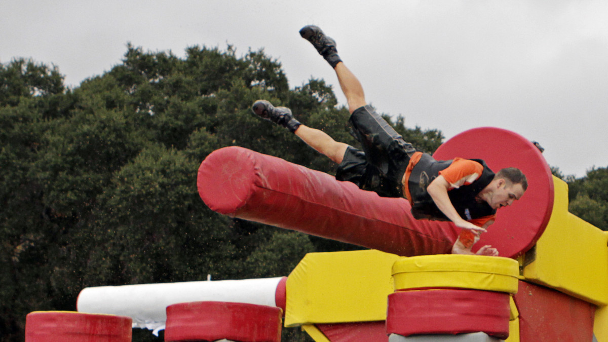 Wipeout' Reboot Contestant Dies After Finishing Obstacle Course | Complex
