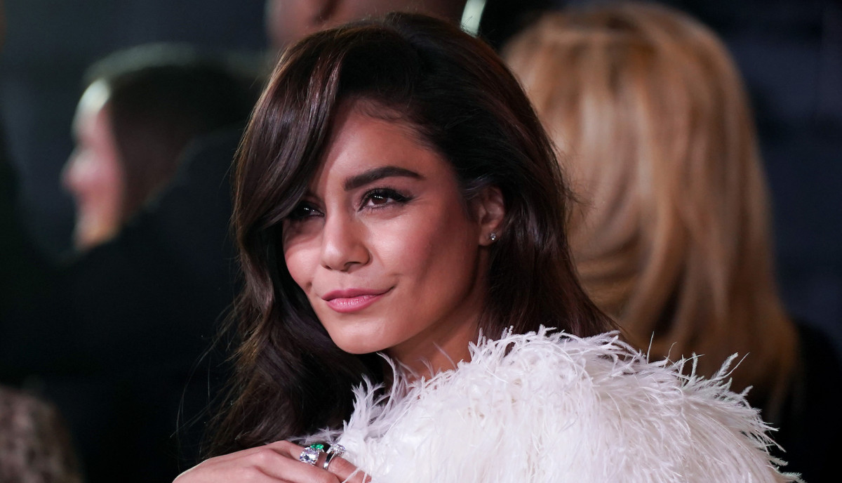 Vanessa Hudgens Says People Dying From Coronavirus Is Inevitable Update Complex