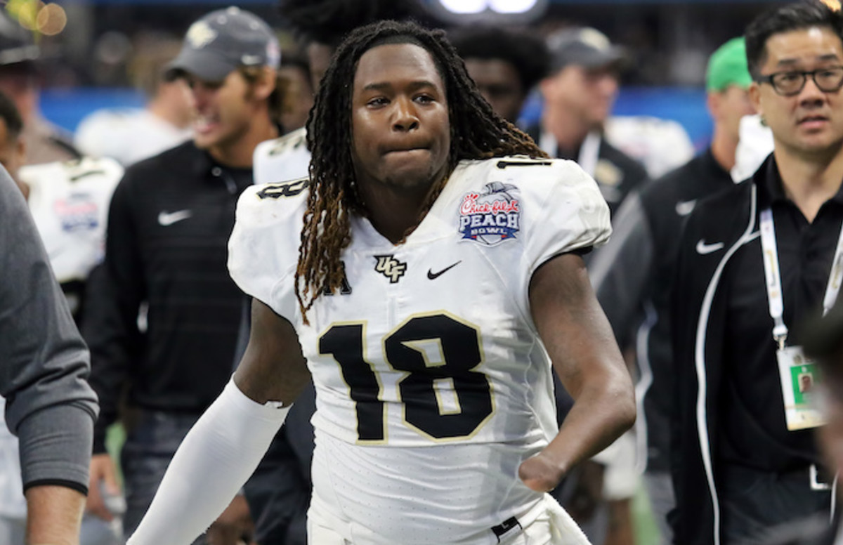 Shaquem Griffin Runs Fastest Linebacker 40Yard Dash in 15 Years at NFL