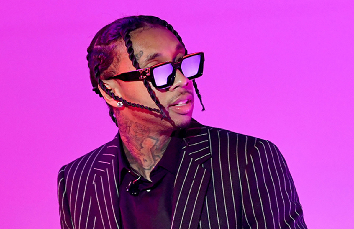 Watch Tyga S Video For Ayy Macarena F Los Del Rio Complex