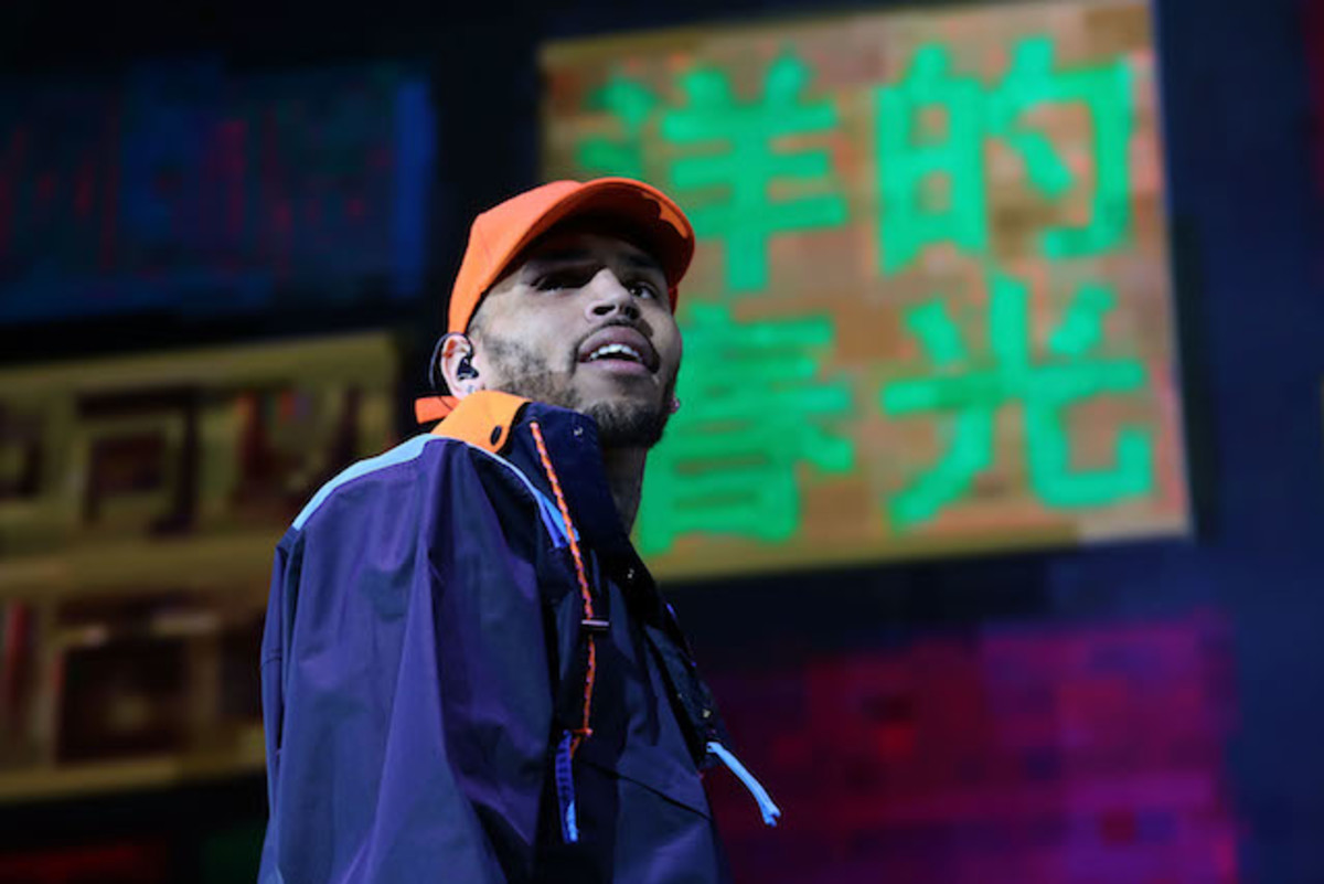 Petition Requests Interscope Drop Chris Brown’s Label CBE Over Abusive  History (UPDATE)