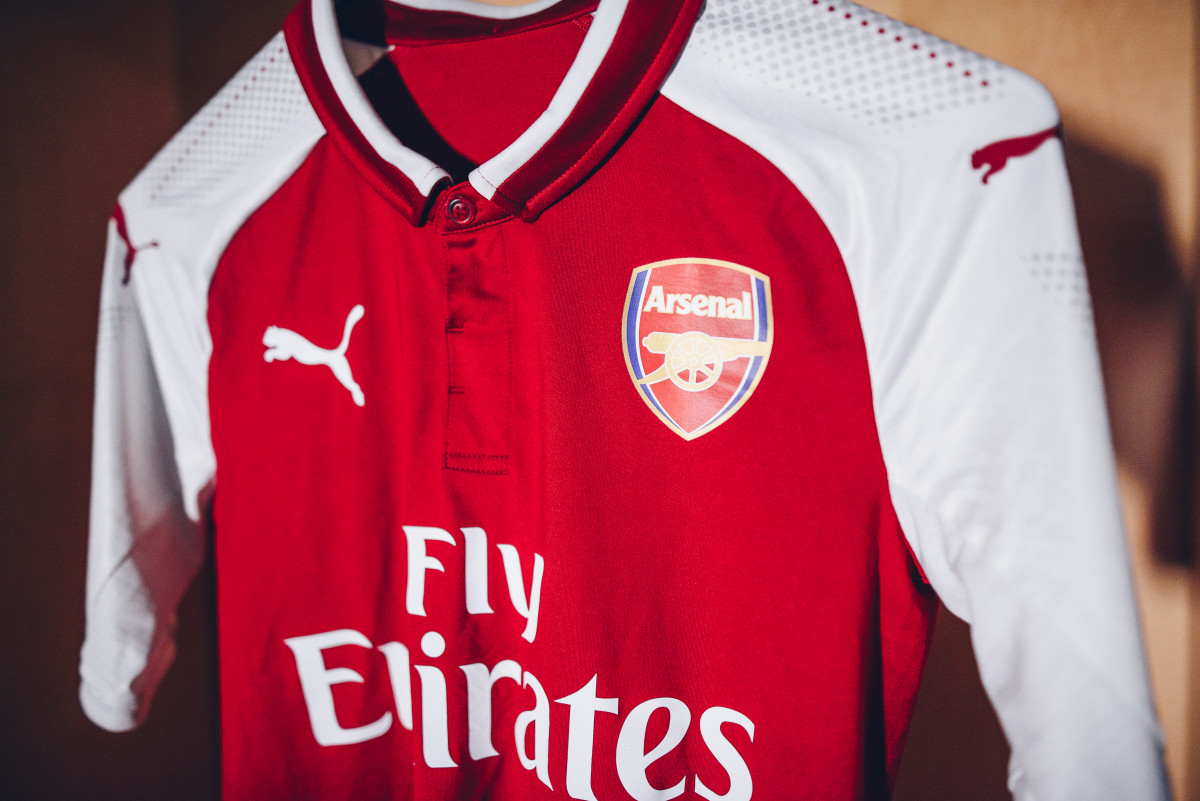 arsenal home kit 2017