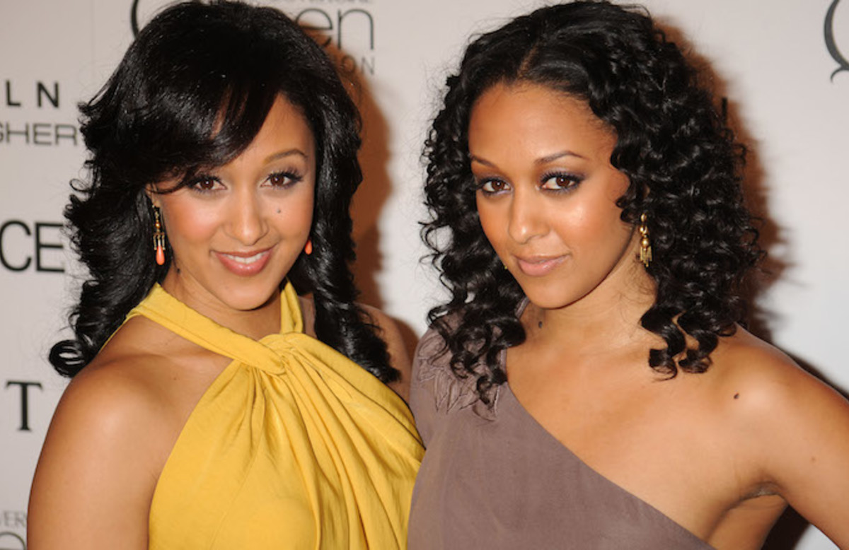 Tia Mowry Confirms Sister, Sister Reboot Is Closer Than Ever