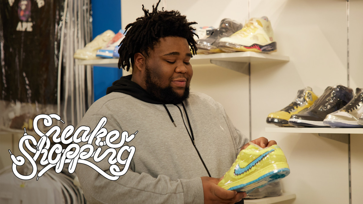Rod Wave Goes Sneaker Shopping With Complex Complex