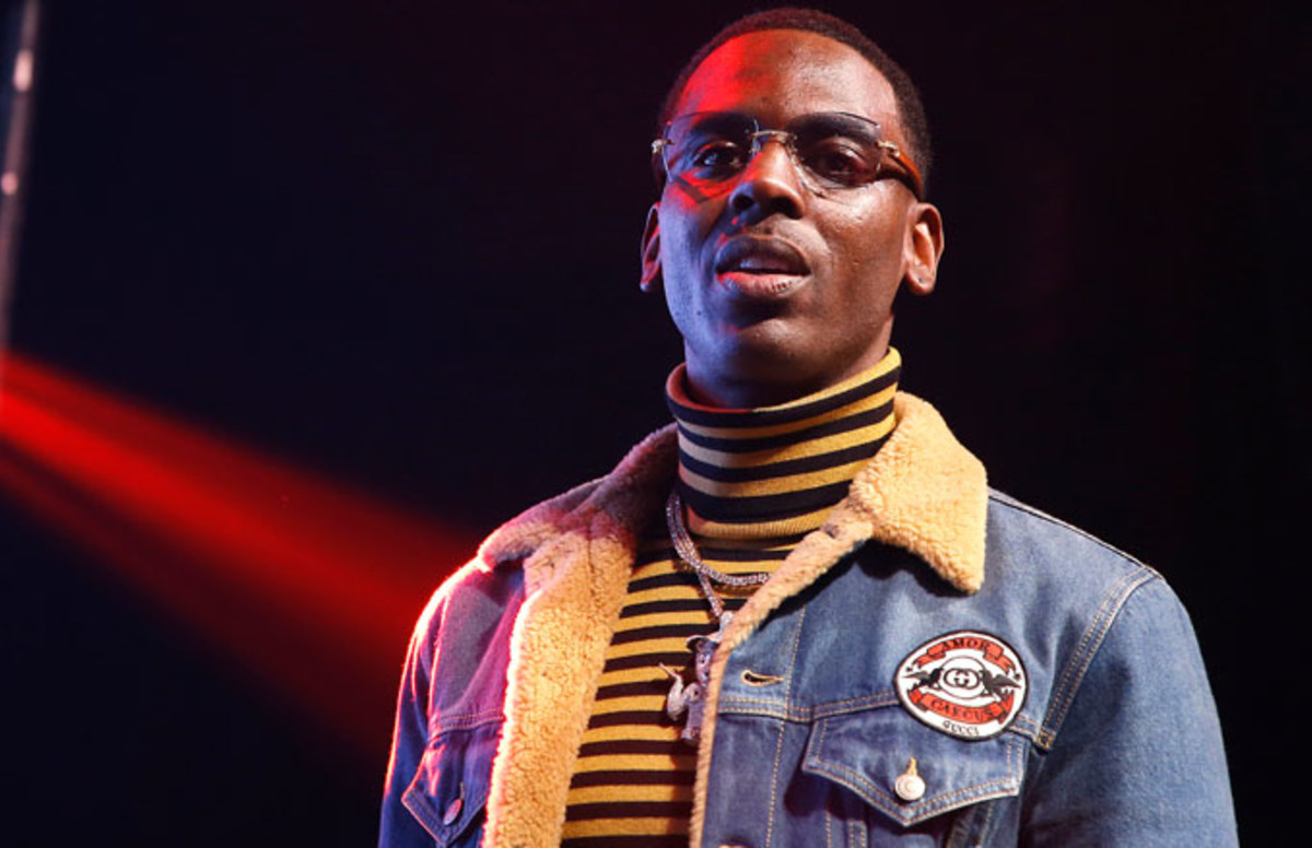 Young Dolph S Suv Robbed Of Nearly 500 000 In Jewelry Complex