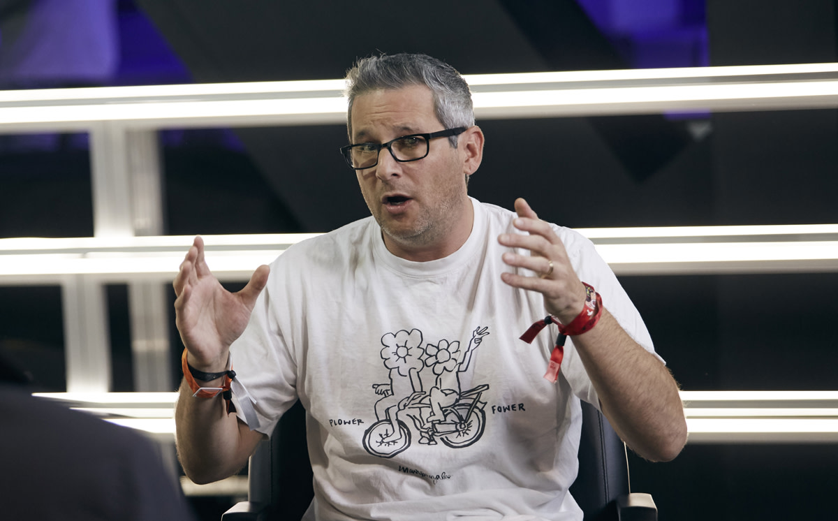 Here's something you don't see everyday... Jon Wexler, former GM of Yeezy at Adidas, has joined Shopify as VP of its creator and influencer program. Q & A attached 👇 https://t.co/JZuEnDUNlG https://t.co/zLTARfpvhv