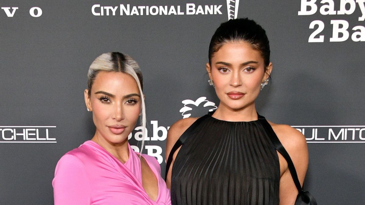 Kim K Playfully Calls Out Kylie Jenner for Failing to Tag SKIMS in IG ...
