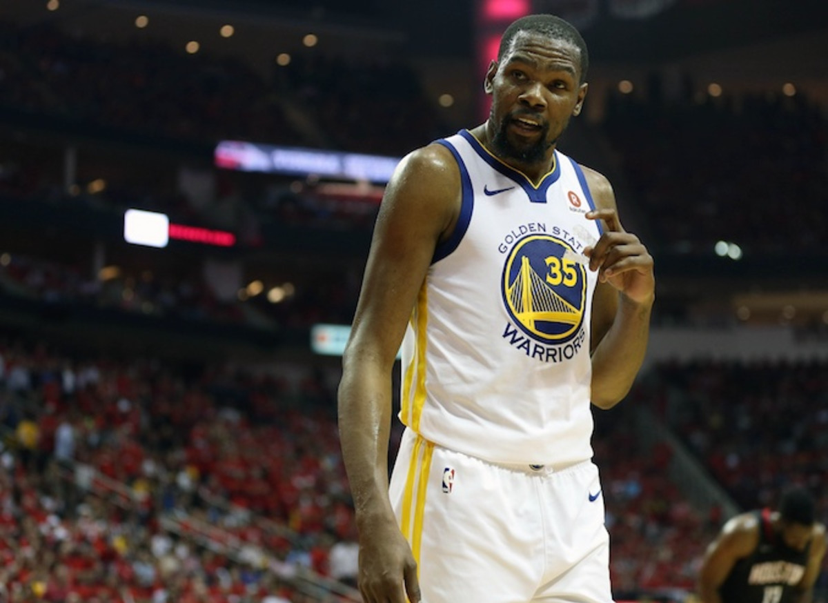 Kevin Durant and Chris Paul’s Brother Exchange Words in Warriors Loss
