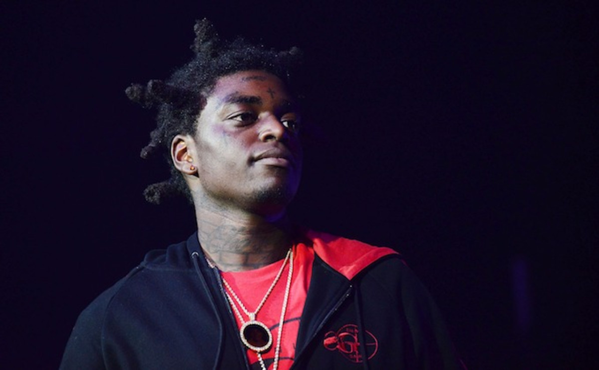 Kodak Black Giving Thousands of Dollars in Gift Cards to Families for