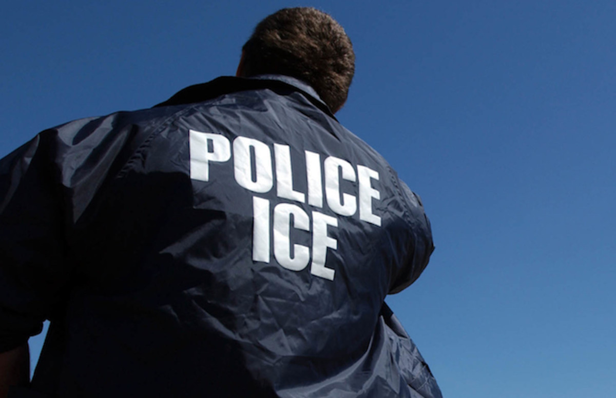ICE Raids Take Place Throughout Weekend Complex
