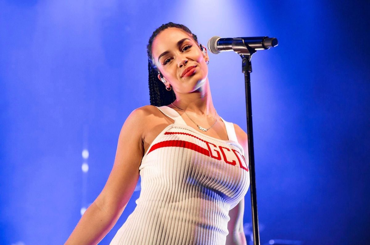 Jorja Smith Gets Jazzy On Smooth Cover Of St Germain’s “Rose Rouge