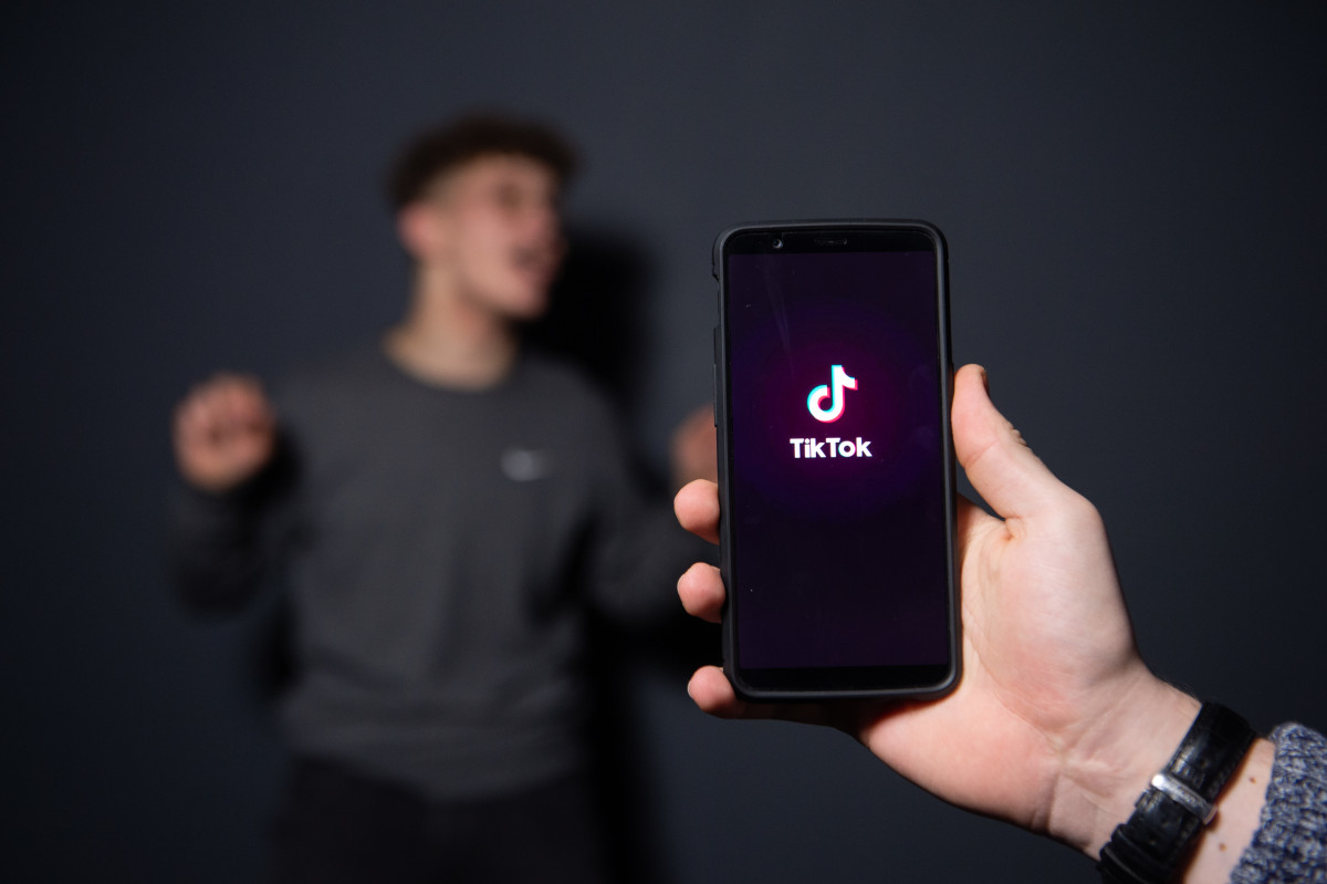 24 Best TikTok Trends & Viral Challenges To Watch Right Now Complex