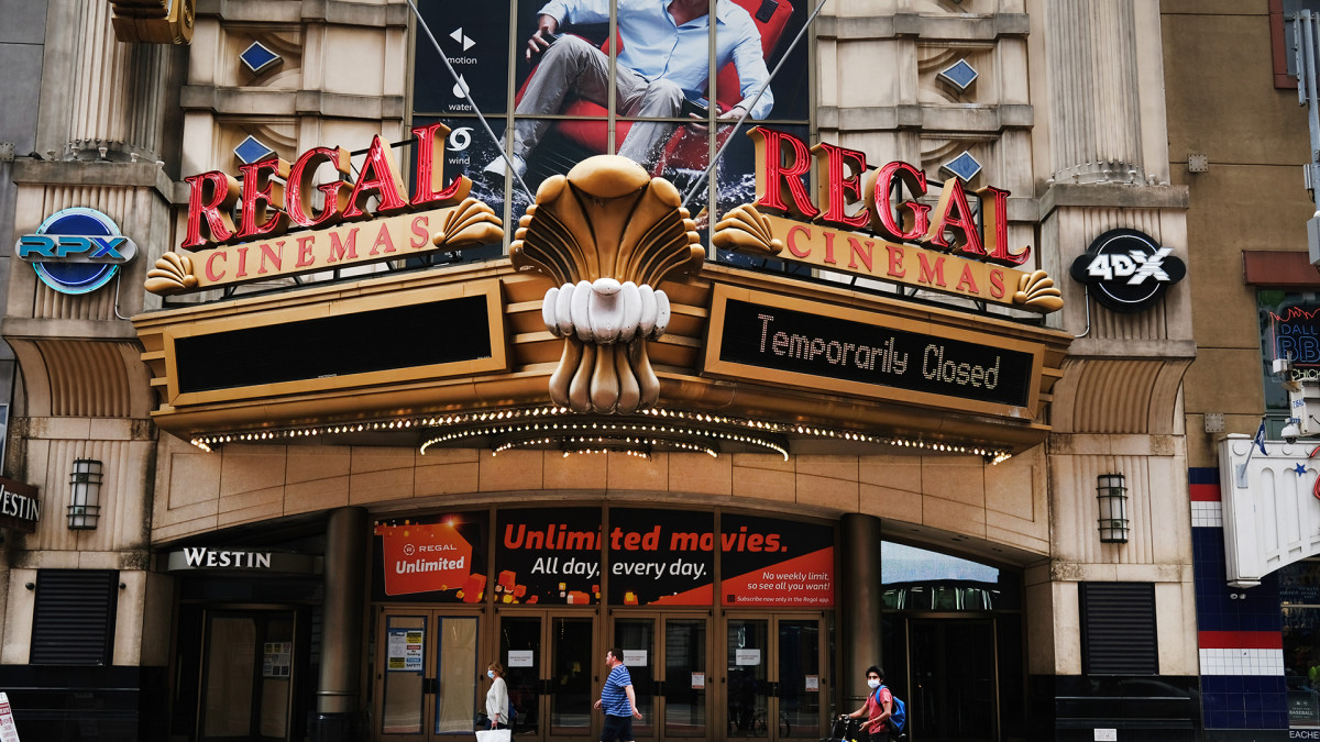 Regal Cinemas Parent Company Closes All Theaters in America &amp; U.K