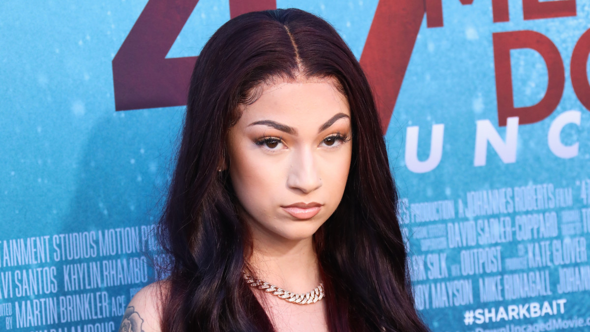 Bhad Bhabie Celebrates 18th Birthday By Auctioning Cash Me Outside Memes Complex