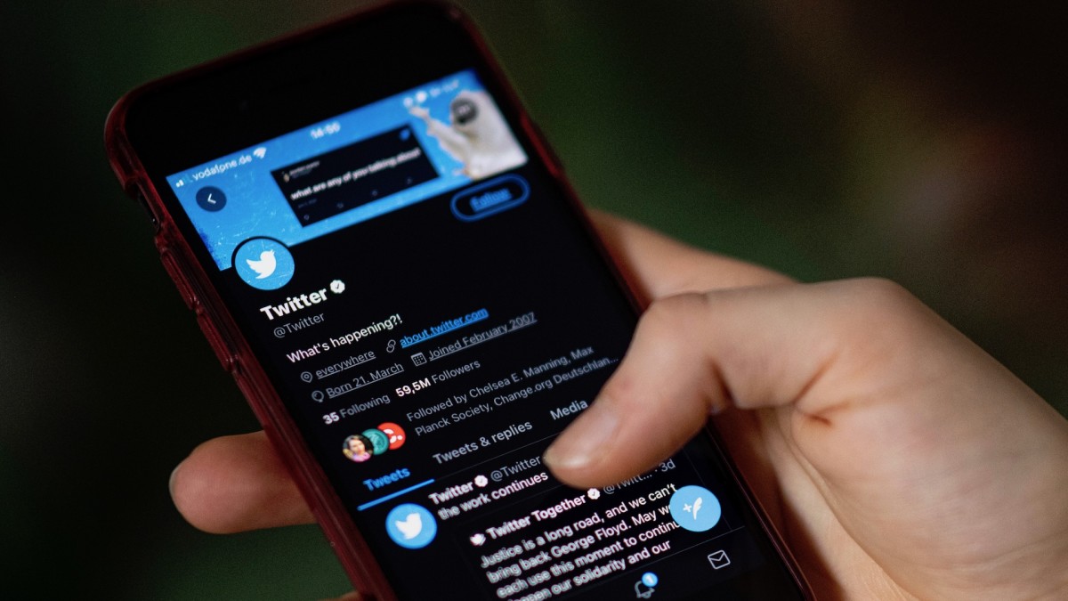 Twitter Is Testing a ‘Dislike’ Button for Select Users | Complex