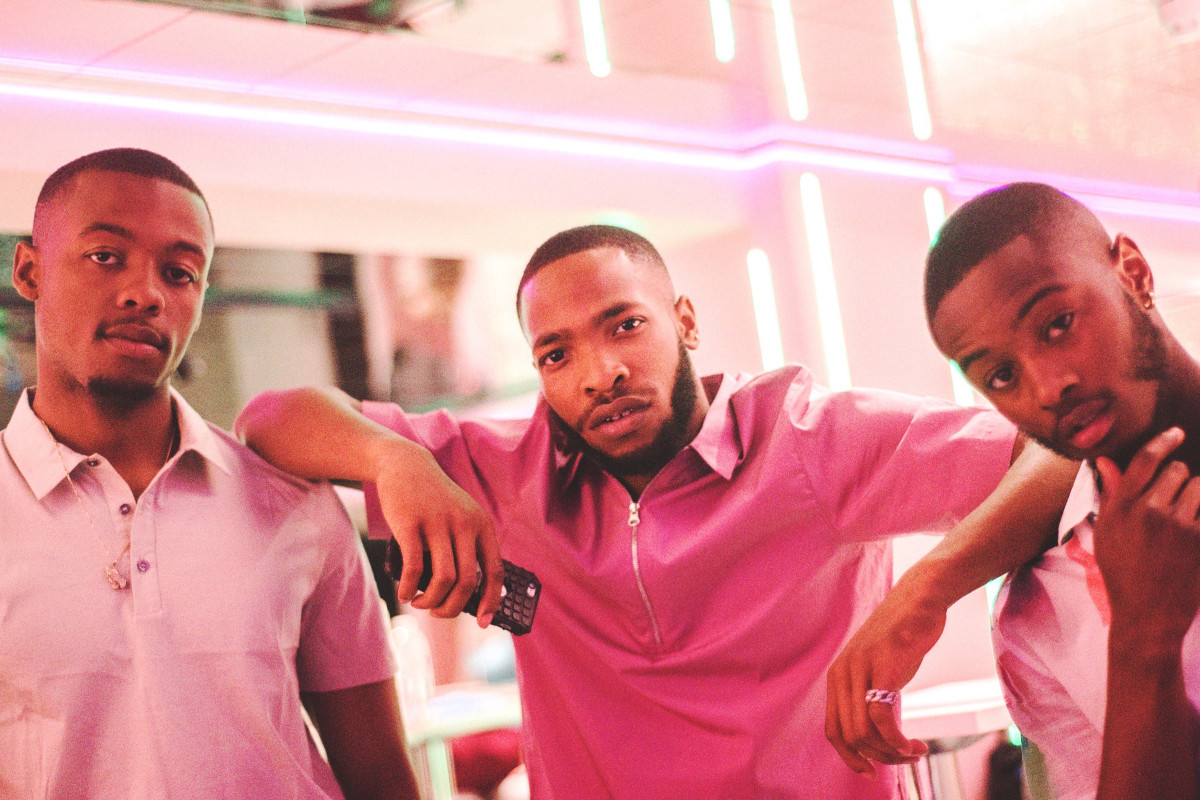 Premiere: British Rap Trio ALQAE Share The Surface Mixtape And