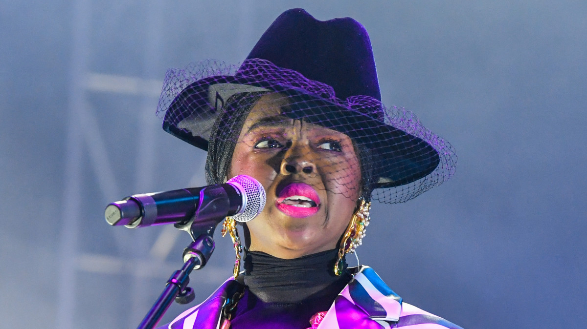 Lauryn Hill’s Son Zion Makes Surprise Appearance During Performance