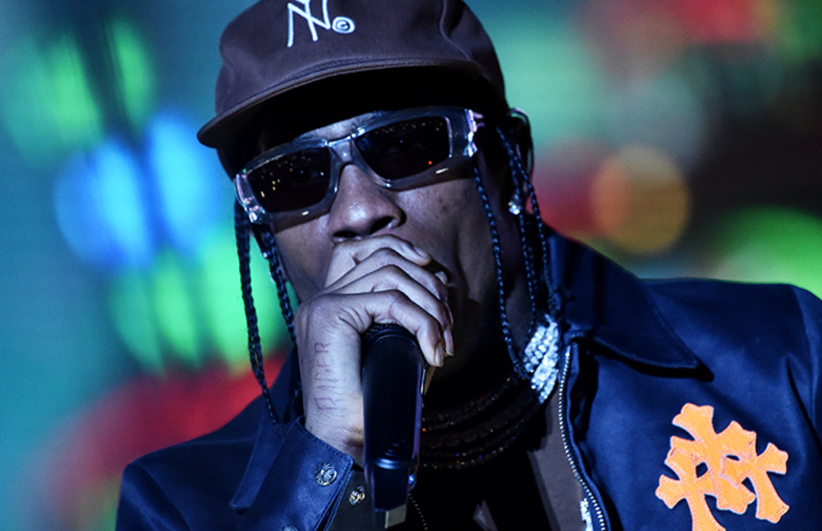 Travis Scott May Need Surgery On Injured Knee After Rolling Loud