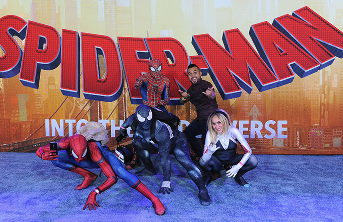 ‘Spider-Man: Into the Spider-Verse’ Debuts at Top of U.S. Box Office ...