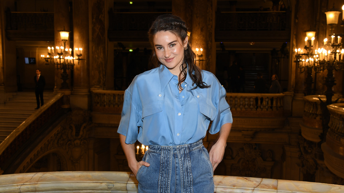 Shailene Woodley Reportedly Dating Aaron Rodgers - Flipboard