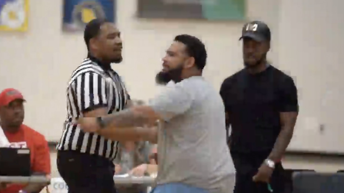 Video Shows Fight Between AAU Ref and Basketball Coach Erupting Into