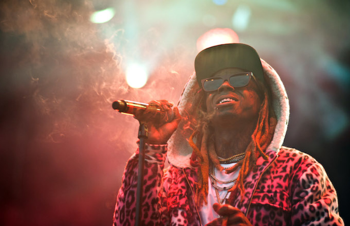 Stream Lil Wayne S New Album Tha Carter V Complex
