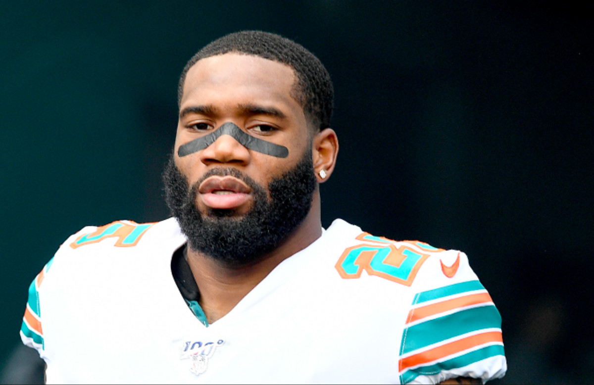 Dolphins’ Xavien Howard Arrested for Domestic Battery Against Fiancée