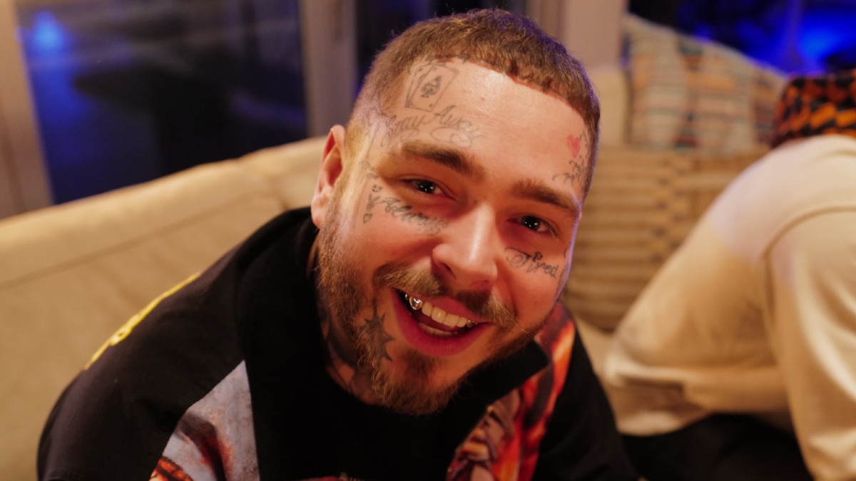 Post Malone Challenging Fan to $100K ‘Magic: The Gathering’ Match | Complex