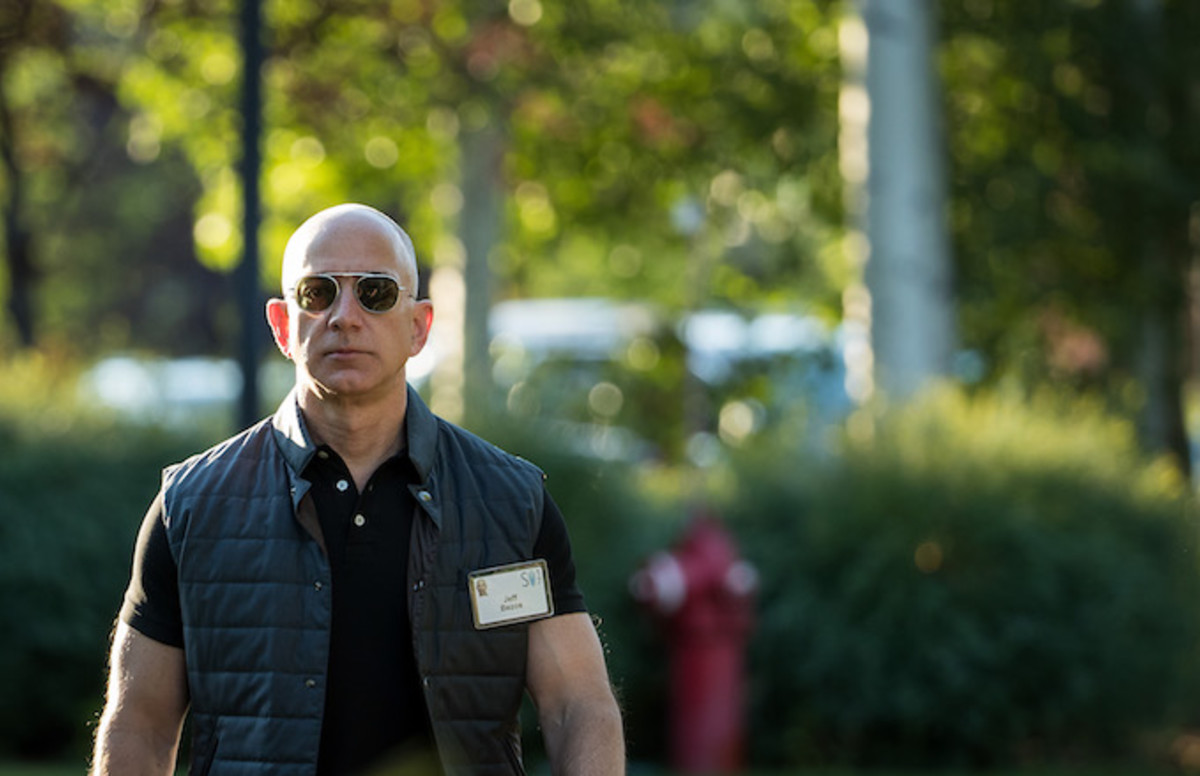 Jeff Bezos Is (Once Again) the Richest Person on the Planet | Complex