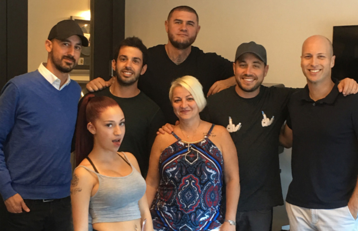 Danielle Bhad Bhabie Bregoli Lands Deal With Atlantic Records