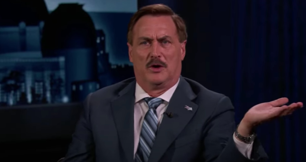 Jimmy Kimmel Talks With ‘Deranged Pillow Magnate’ Mike Lindell Complex