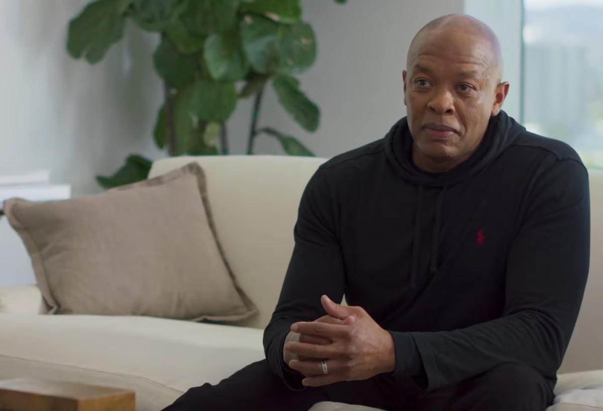 dr-dre-and-jimmy-iovine-reflect-on-2001-for-album-s-20th-anniversary