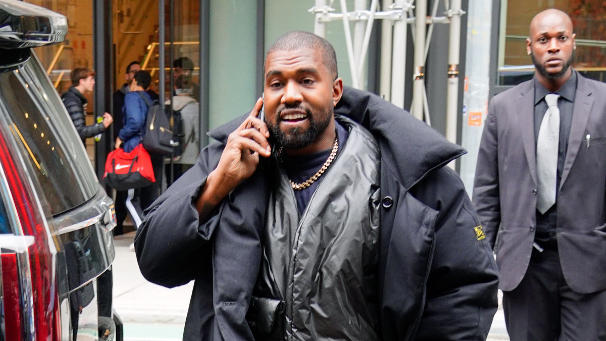 Former Bodyguard Claims Kanye West Had ‘Ridiculous Rules’ Complex