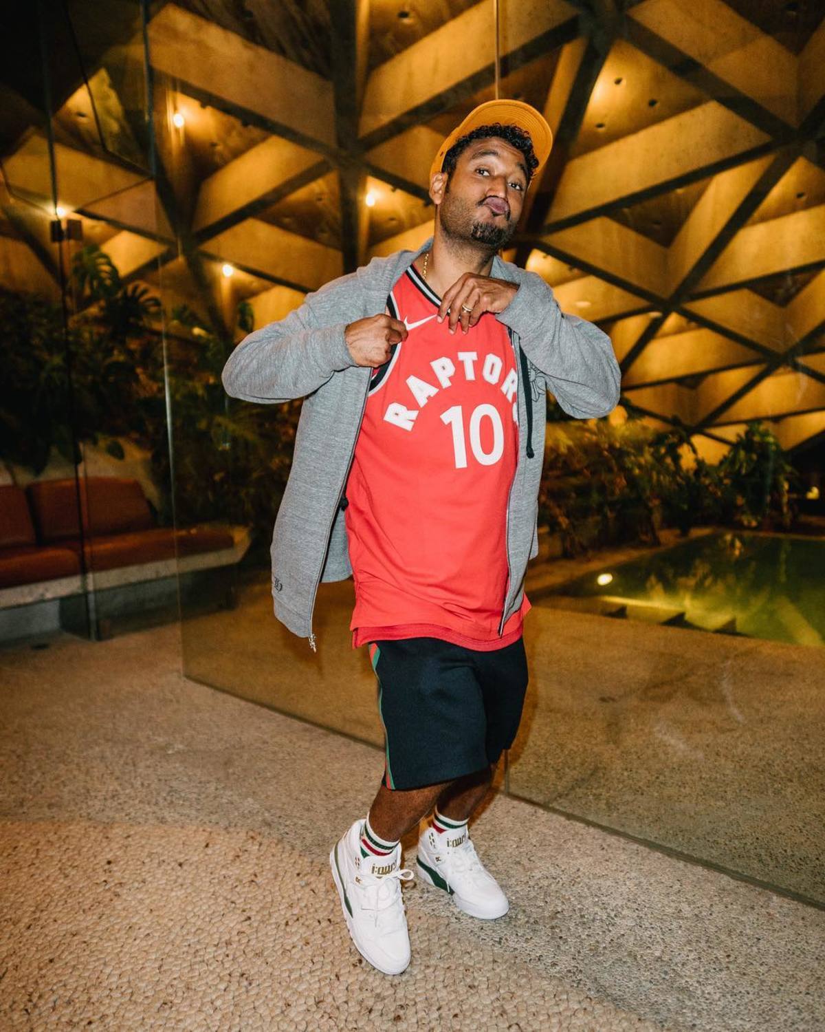 just don sneakers 2021